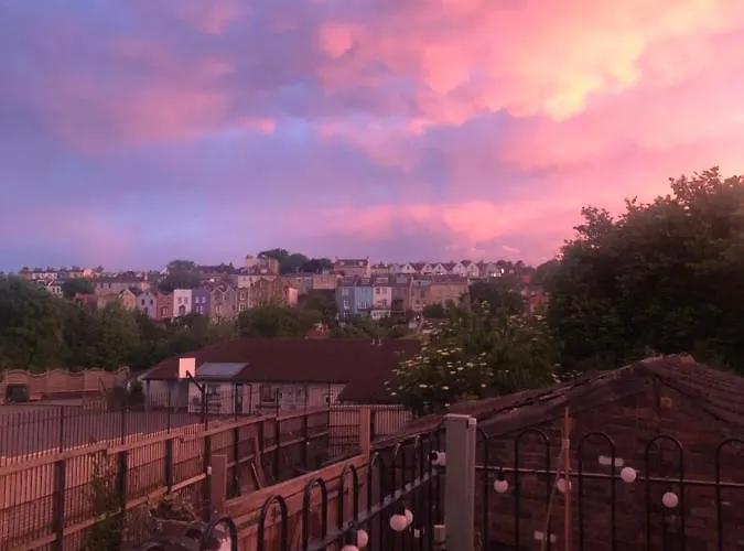 The Cottage, Ashfield Place Bed & Breakfast Bristol